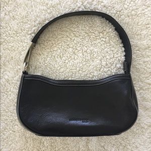 Kenneth Cole Handbag in Black, Like New!
